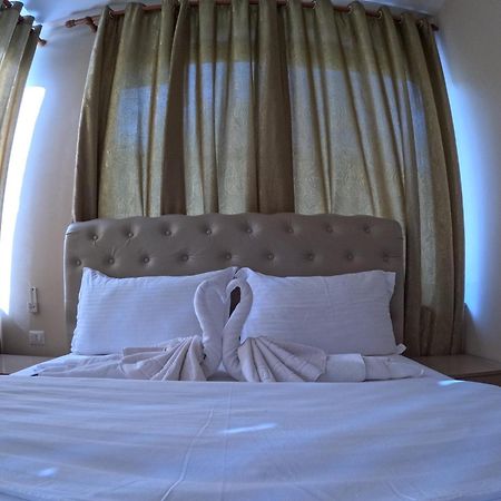 Buna Park Hotel Shkodër エクステリア 写真