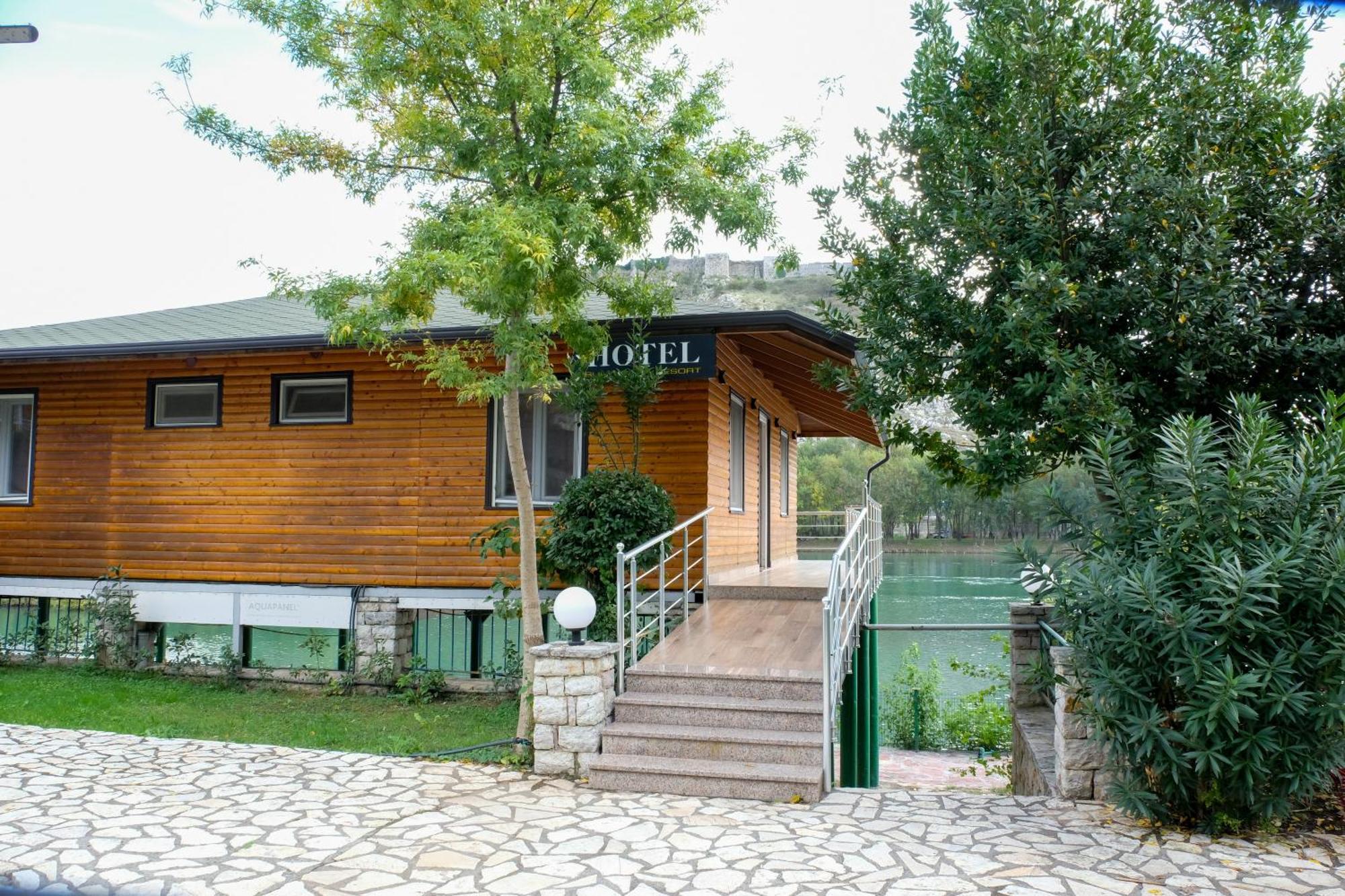 Buna Park Hotel Shkodër エクステリア 写真