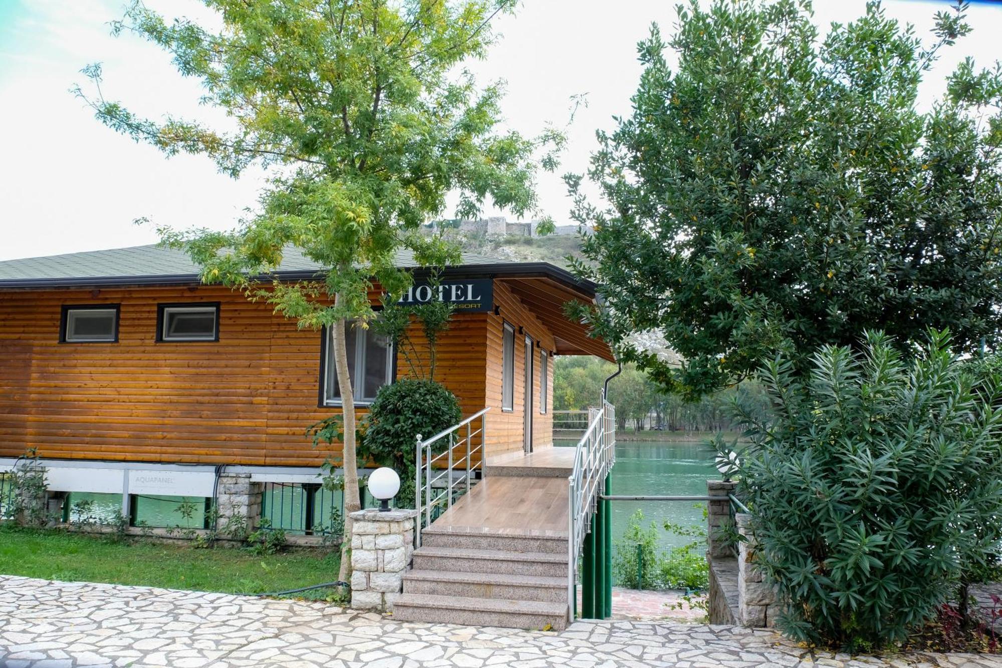 Buna Park Hotel Shkodër エクステリア 写真