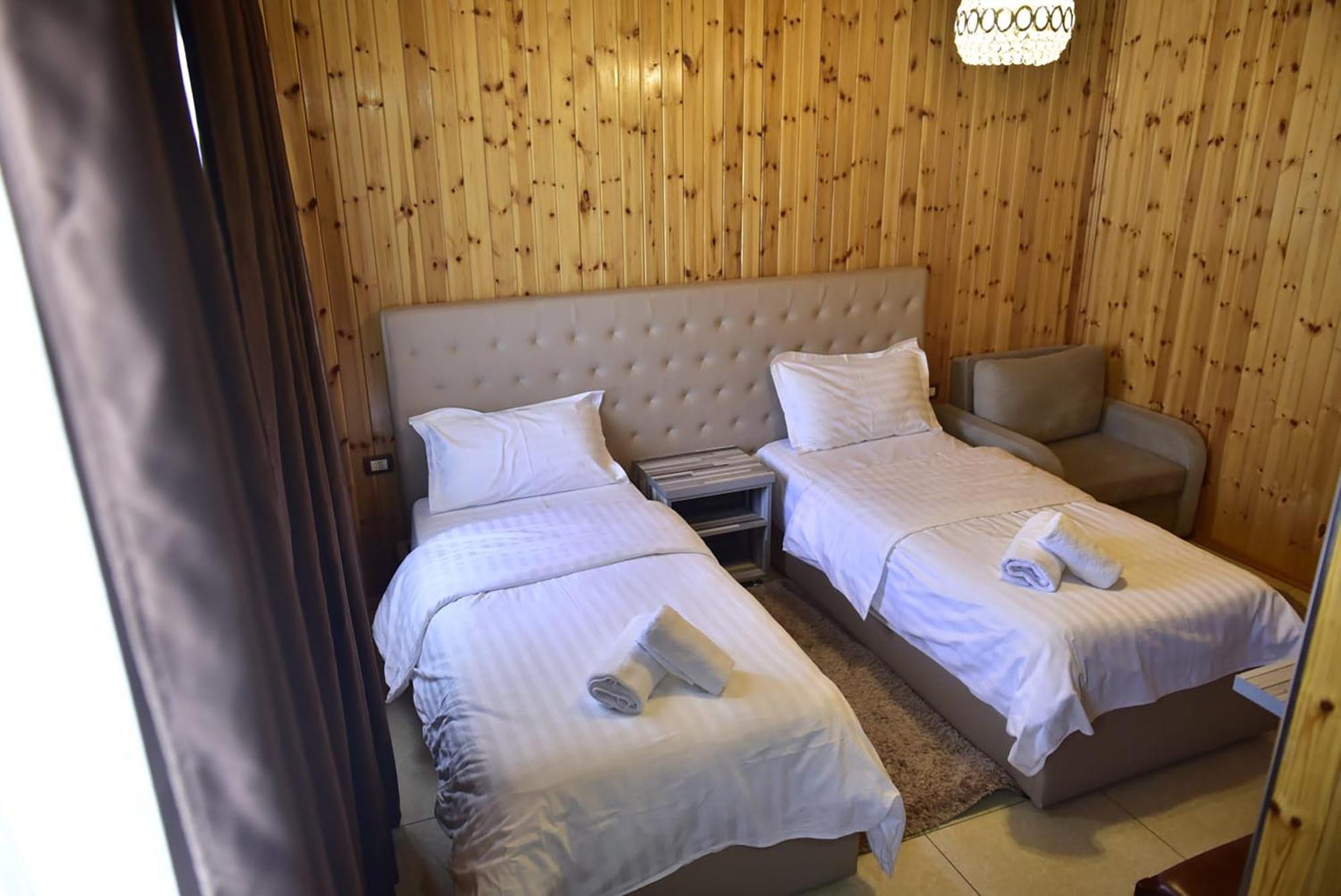 Buna Park Hotel Shkodër エクステリア 写真